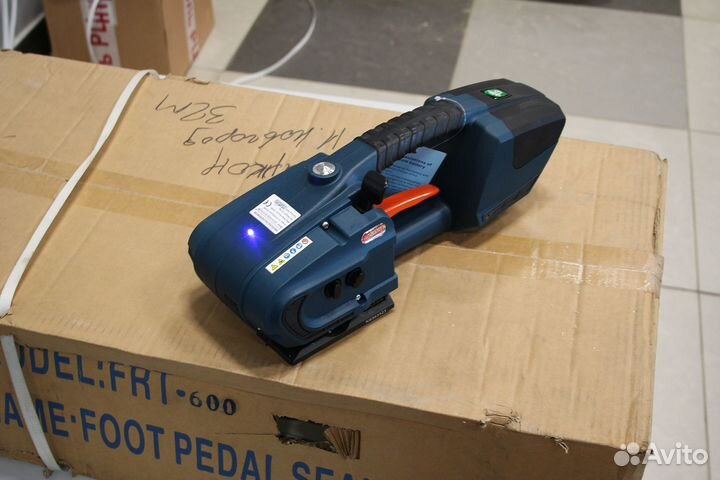 Аккумуляторный стреппинг инструмент