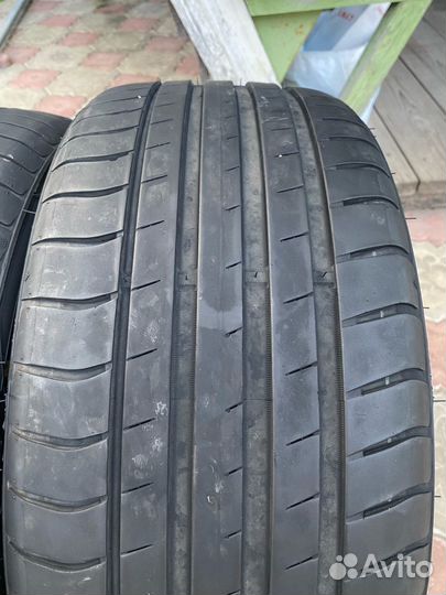 Triangle EffeXSport TH202 215/40 R18 89Y