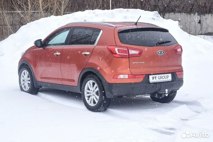 Фаркоп Kia Sportage съемный квадрат 2010-2015