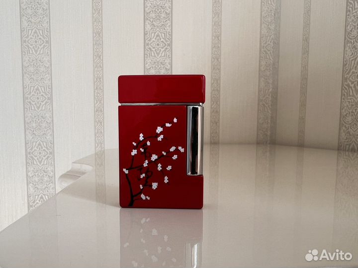 Кремниевая зажигалка S.T. dupont лимит.ligne 8