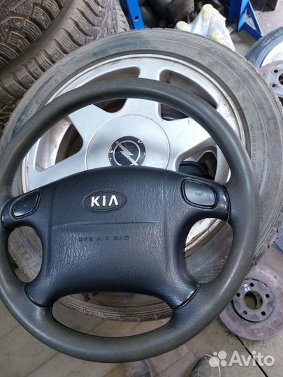 Руль с подушкой(Air Bag) на Kia Clarus