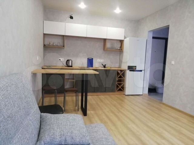 2-к. квартира, 37 м², 5/10 эт.