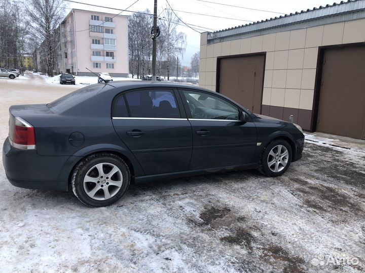 Opel Vectra 1.8 МТ, 2005, 200 000 км