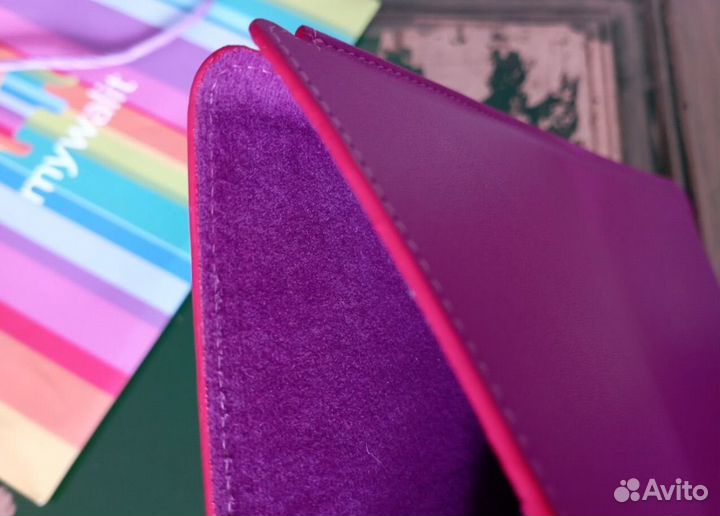 Чехол для планшета iPad и др mywalit новый