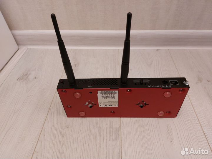 Маршрутизатор Mikrotik RouterBoard RB2011UiAS-In