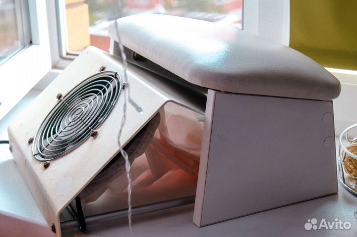 Подставка для рук маникюрная