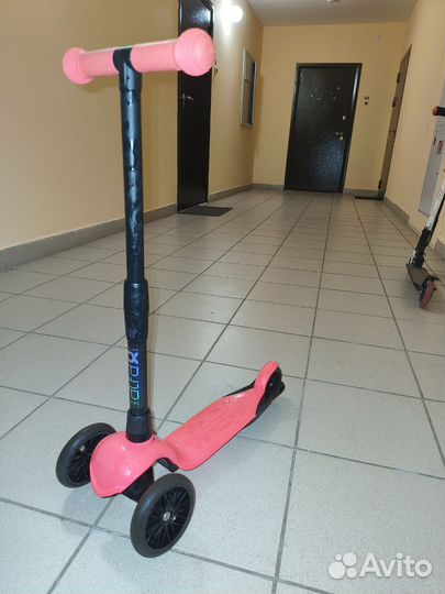 Самокат детский трехколесный бу