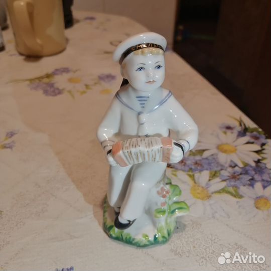 Статуэтка лфз