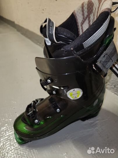 Горнолыжные ботинки fischer professor 10 р. 26.5