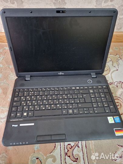 Ноутбук Fujitsu