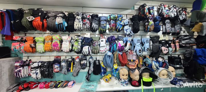 Перчатки, варежки, снуды, очки и др