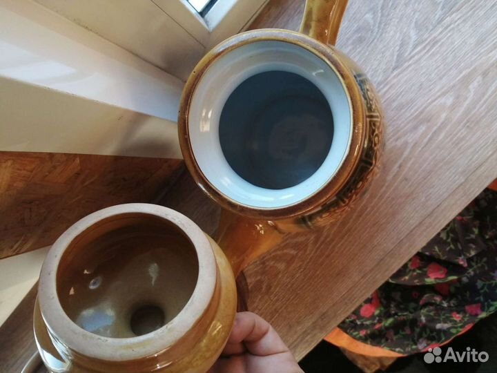 Глиняная посуда, стеклянные тарелки