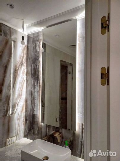 Зеркало с подсветкой