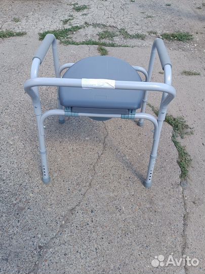 Кресло-туалет Санитар 07