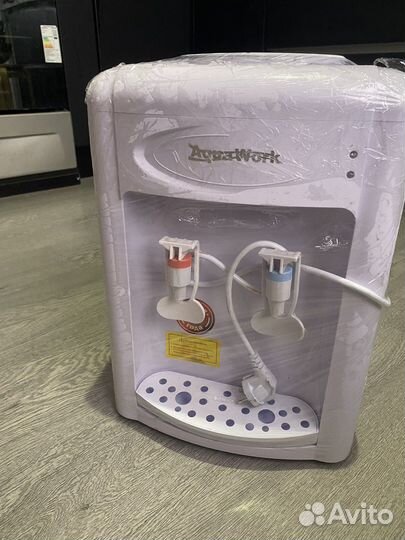 Кулер для воды настольный