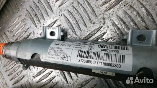 Шторка безопасности mercedes benz E-class W212 (BD