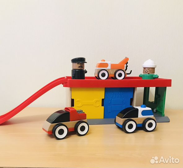 Игрушечный гараж IKEA