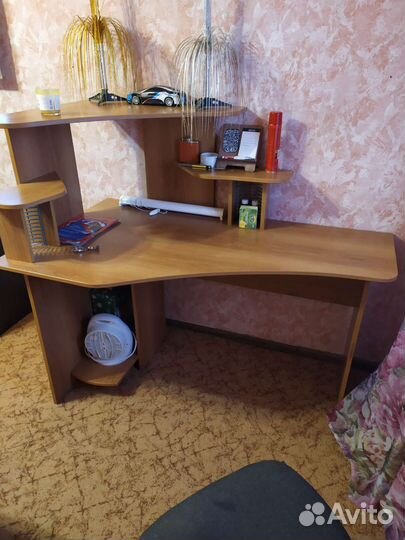 Компьютерный стол б/у