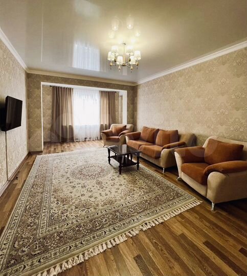 2-к. квартира, 85 м², 5/5 эт.