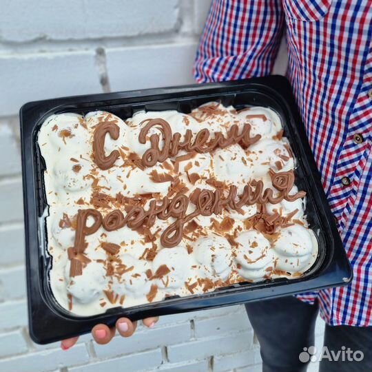 Пломбирные и шоколадные профитроли с доставкой