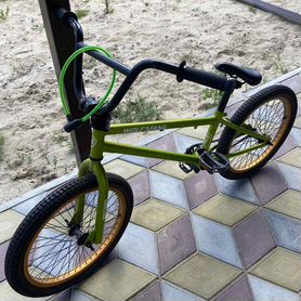 Трюковой велосипед bmx