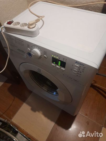 Стиральная машина бу Индезит