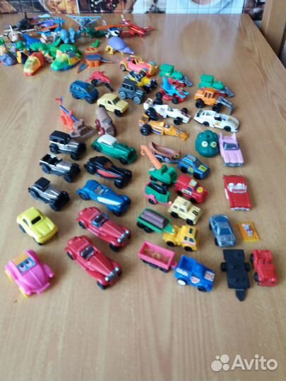 Игрушки из киндер-сюрпризов