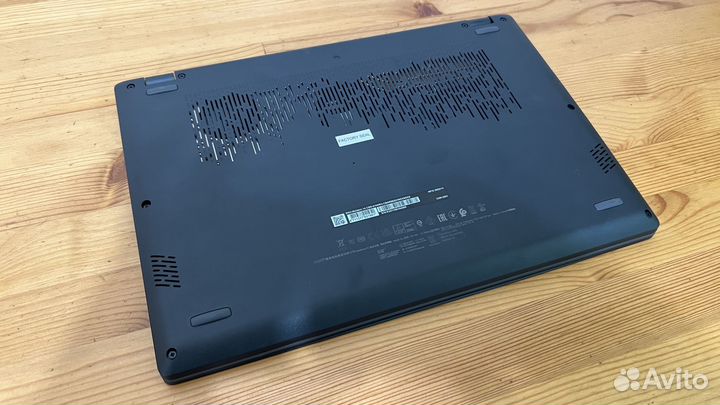 Ноутбук MSI Modern 14 C5M-010XRU почти новый 124ч