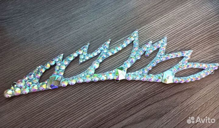 Украшение на пучок для художественной гимнастики