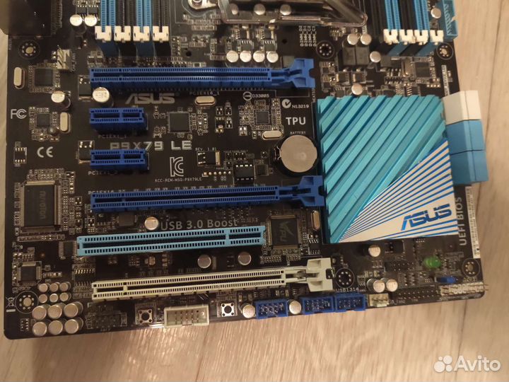 Материнская плата asus 2011