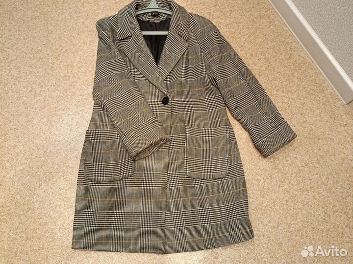 Пальто женское демисезонное 48