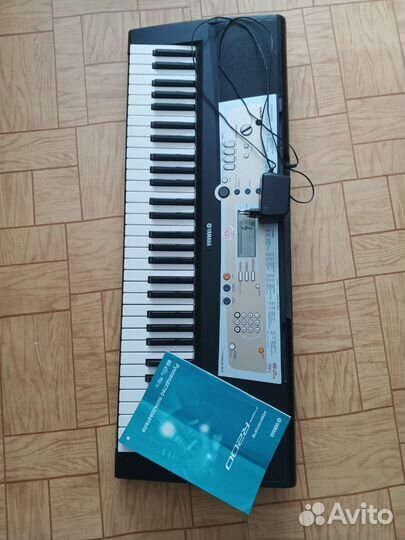 Синтезатор yamaha psr r200