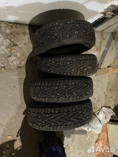 Pirelli Ice Zero 195/60 R15