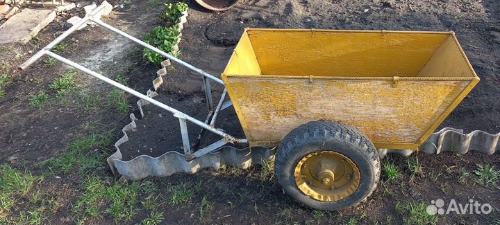 Тележка садовая