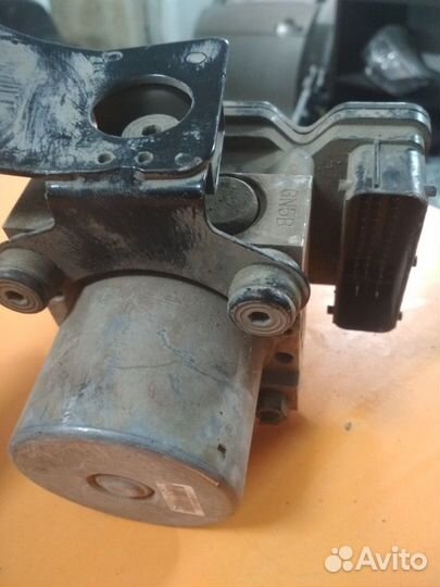 Блок абс Kia Cerato 2