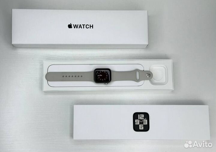 Часы Apple Watch SE 2 44mm Silver Витринные