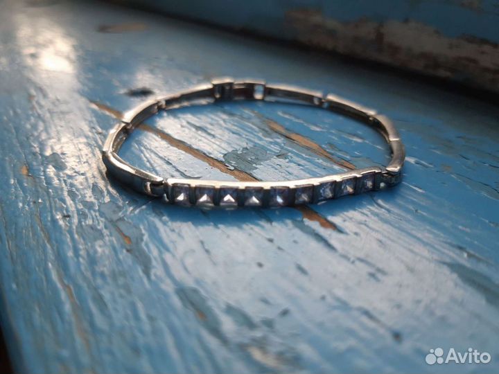 Браслет под серебро