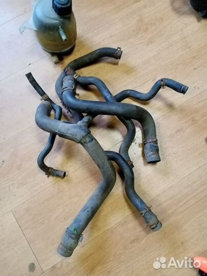Патрубки охлаждения рено меган 1. 1.6 16кл 107л.с
