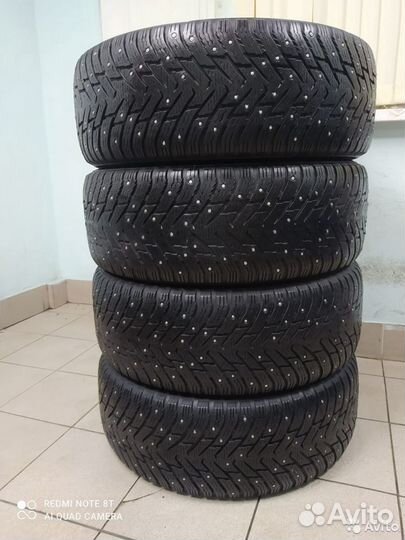 Nokian Tyres Hakkapeliitta 8 SUV 265/60 R18