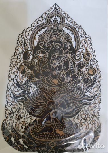 Панно из кожи