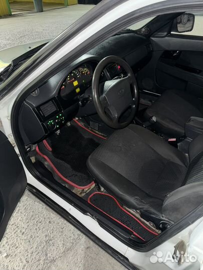 LADA Priora 1.6 МТ, 2011, 242 300 км