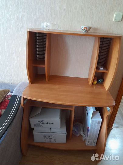 Компьютерный стол