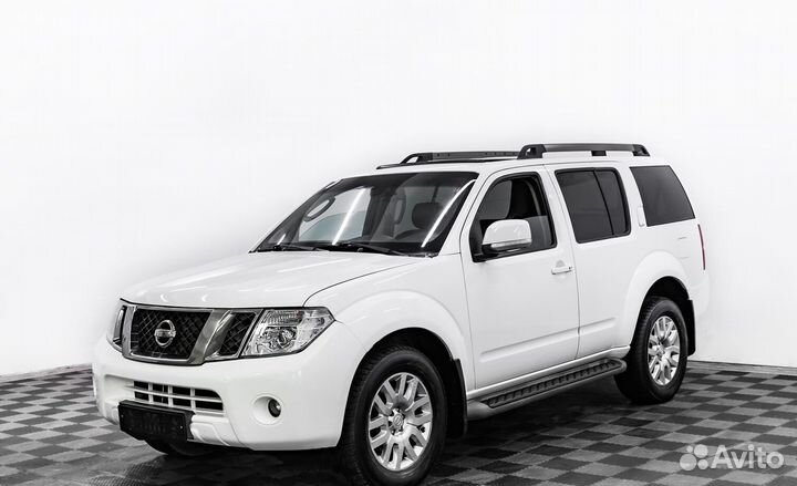 Nissan Pathfinder 2.5 AT, 2013, 217 000 км