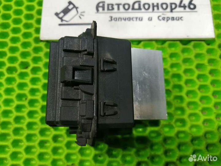 Резистор отопителя (Климат) Renault Megane 3