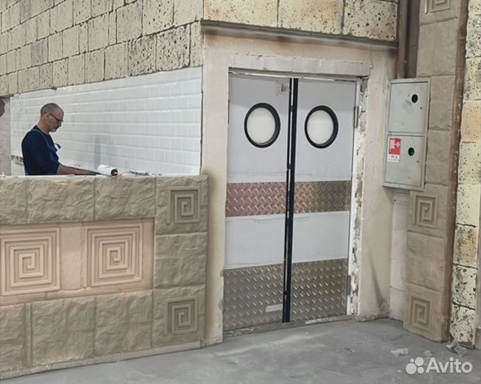 Дверь маятниковые от производителя поз заказ