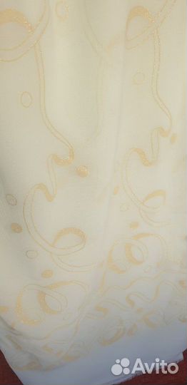 Прозрачная тонкая ткань