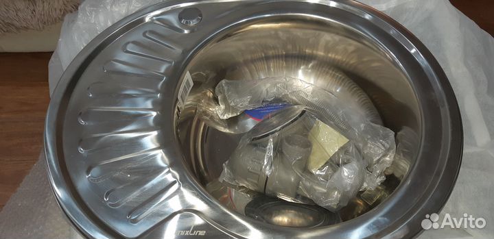 Кухонная мойка новая