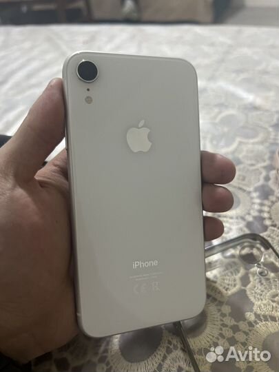 iPhone Xr, 64 ГБ