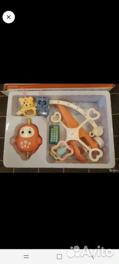 Мобиль музыкальный на кроватку