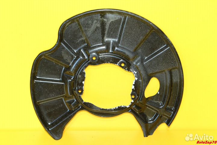 S500 W222 Пыльник заднего тормозного диска правый